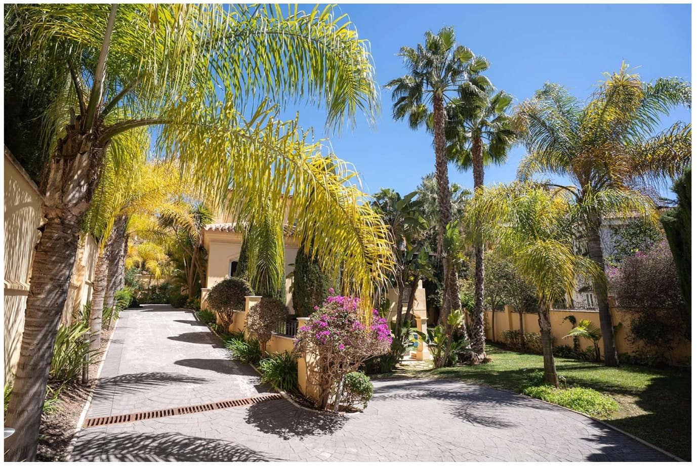 5 soveværelse Villa til salg i Malaga by med swimmingpool - € 1.600.000 (Ref: 9562364)