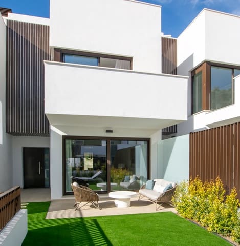 4 sovrum Radhus till salu i Rincón de la Victoria - 710 000 € (Ref: 9562389)