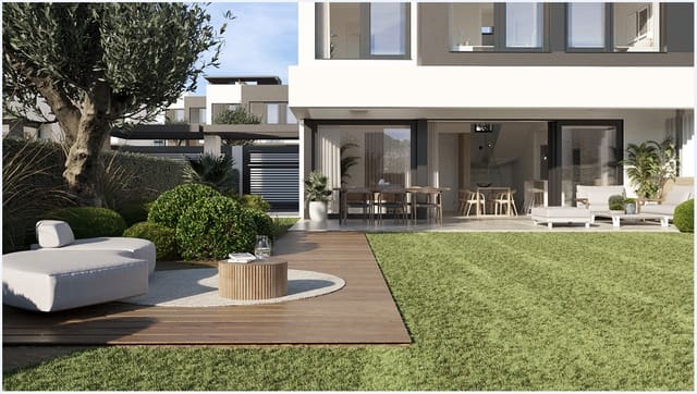 3 bedroom Terraced Villa for sale in Estepona with pool garage - € 900,000 (Ref: 9562407)