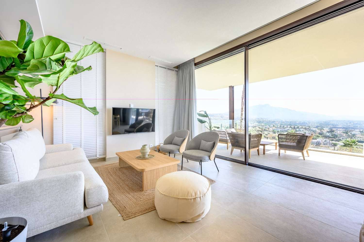 4 Zimmer Villa zu verkaufen in Benahavis mit Pool - 1.890.000 € (Ref: 9562416)