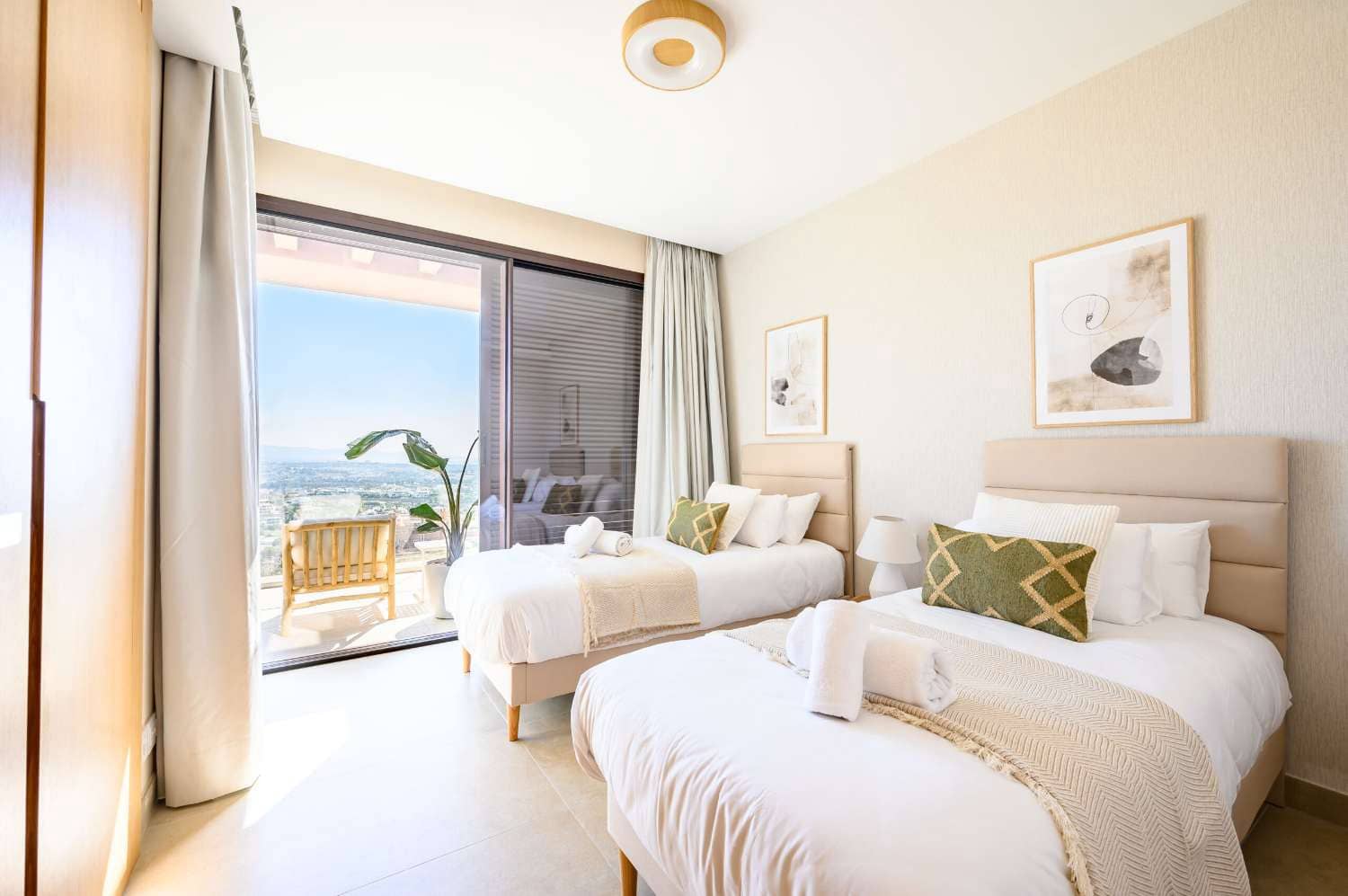 4 Zimmer Villa zu verkaufen in Benahavis mit Pool - 1.890.000 € (Ref: 9562416)