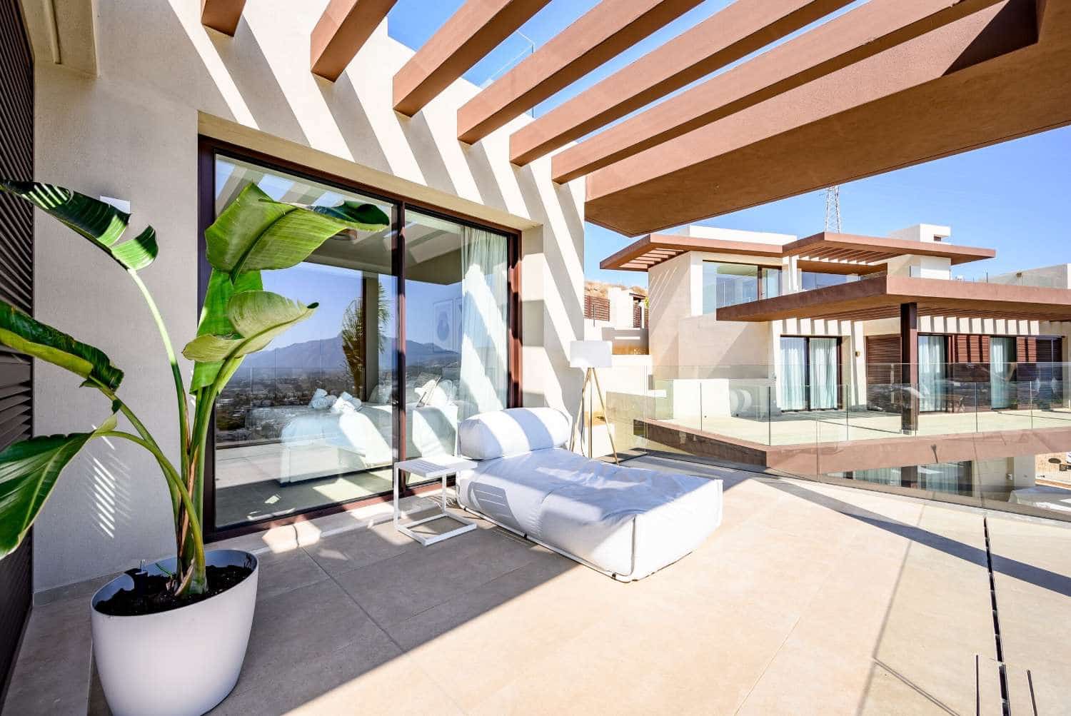 4 Zimmer Villa zu verkaufen in Benahavis mit Pool - 1.890.000 € (Ref: 9562416)