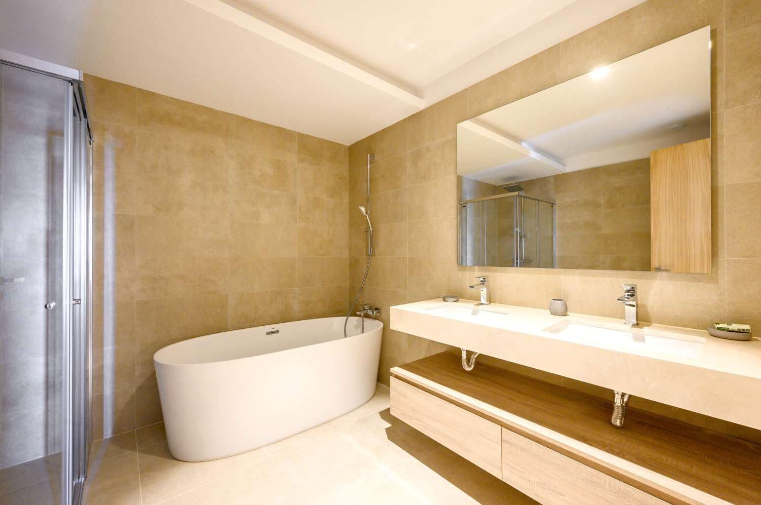 4 Zimmer Villa zu verkaufen in Benahavis mit Pool - 1.890.000 € (Ref: 9562416)