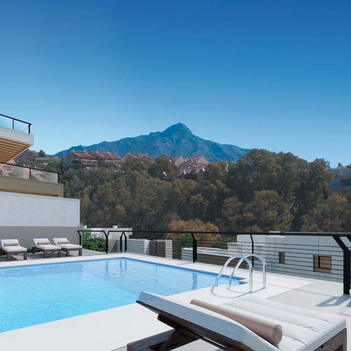 3 sypialnia Apartament przy plaży na sprzedaż w Nueva Andalucia z basenem - 950 000 € (Ref: 9562447)