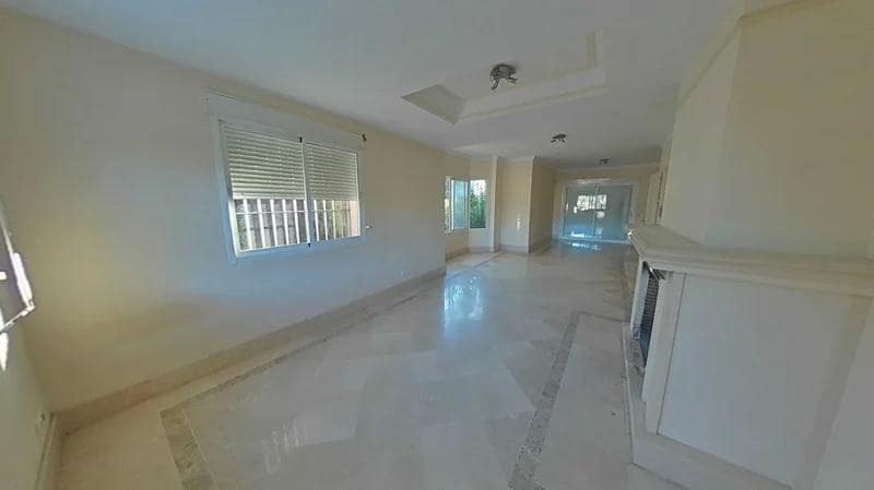 5 soveværelse Villa til salg i Marbella med swimmingpool garage - € 1.851.000 (Ref: 9562451)