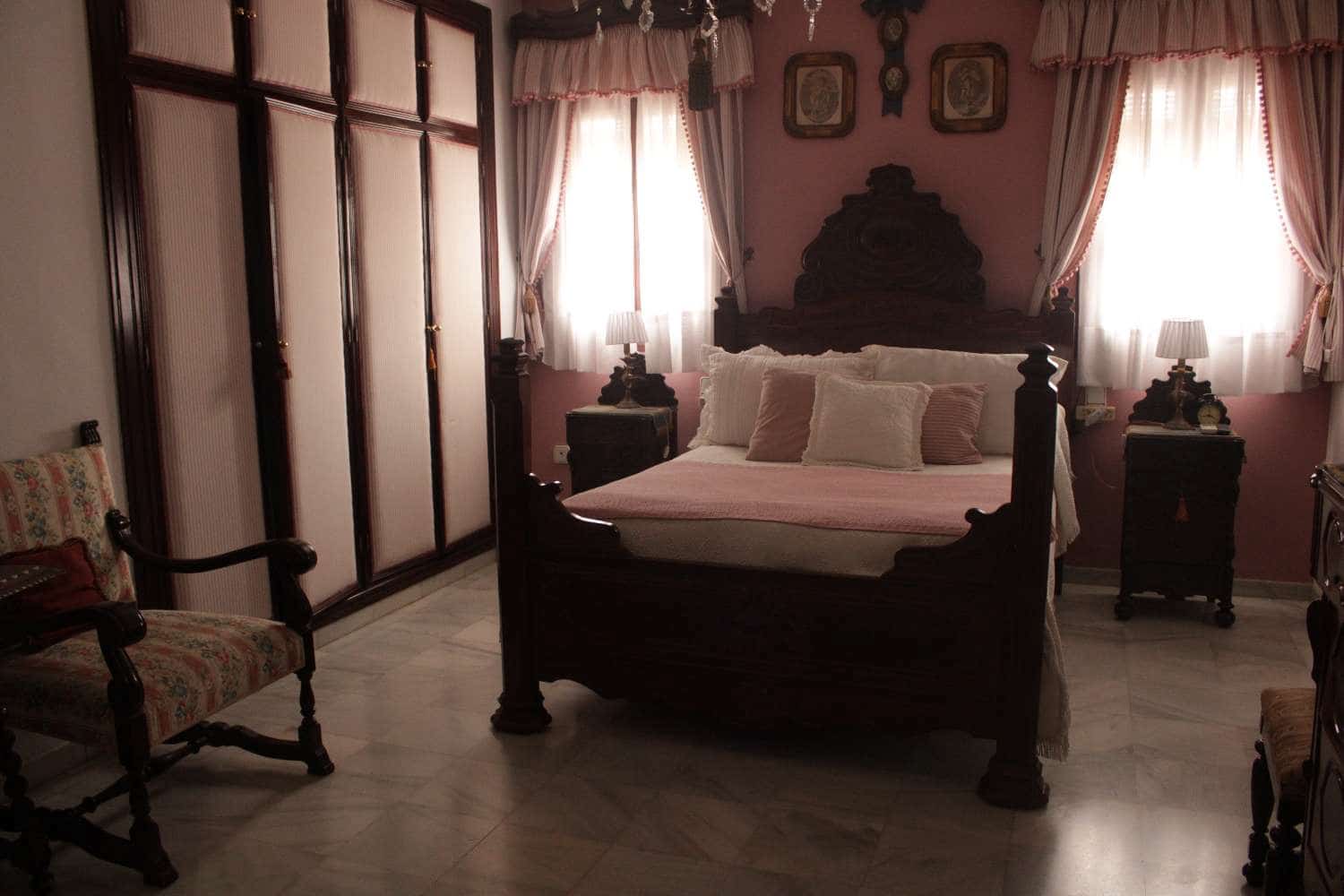 4 sovrum Semi-fristående Villa till salu i Antequera med garage - 1 000 000 € (Ref: 9562464)