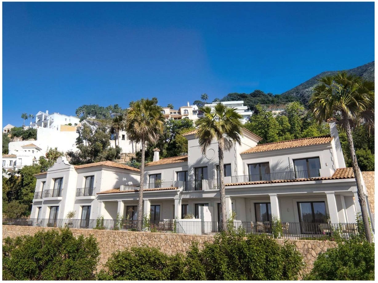 3 soveværelse Villa til salg i Istan med swimmingpool - € 1.395.000 (Ref: 9562472)