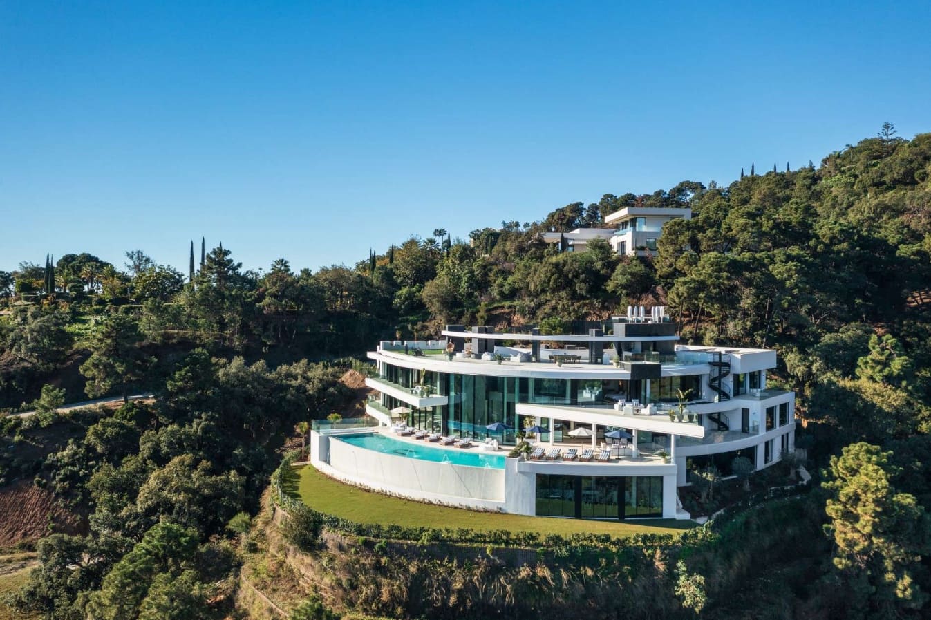 11 soveværelse Villa til salg i Benahavis med swimmingpool - € 30.000.000 (Ref: 9562483)