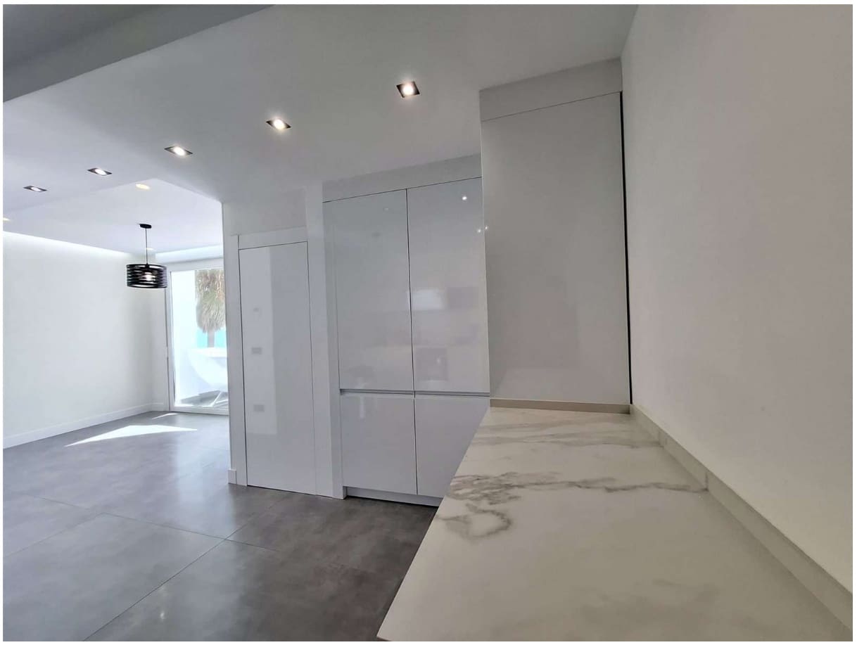 2 slaapkamer Strandappartement te koop in Mijas met zwembad - € 498.000 (Ref: 9562487)