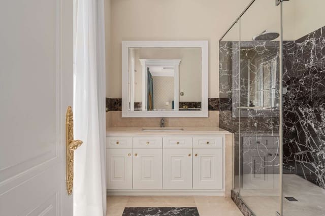 7 soverom Finca/Herregård til salgs i Marbella med svømmebasseng - € 13 000 000 (Ref: 9562490)