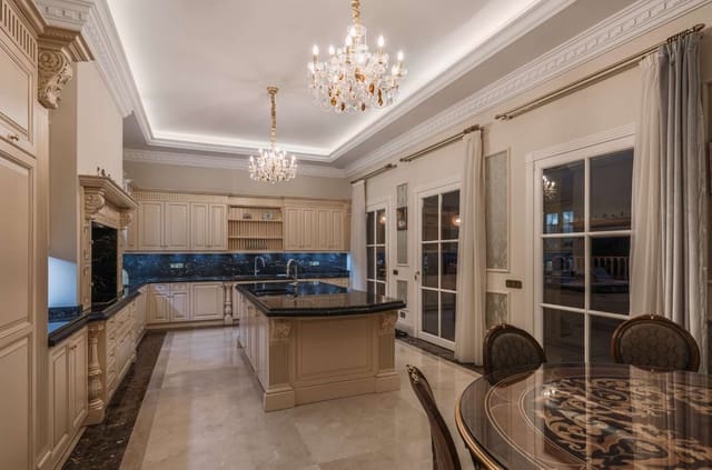 7 soverom Finca/Herregård til salgs i Marbella med svømmebasseng - € 13 000 000 (Ref: 9562490)