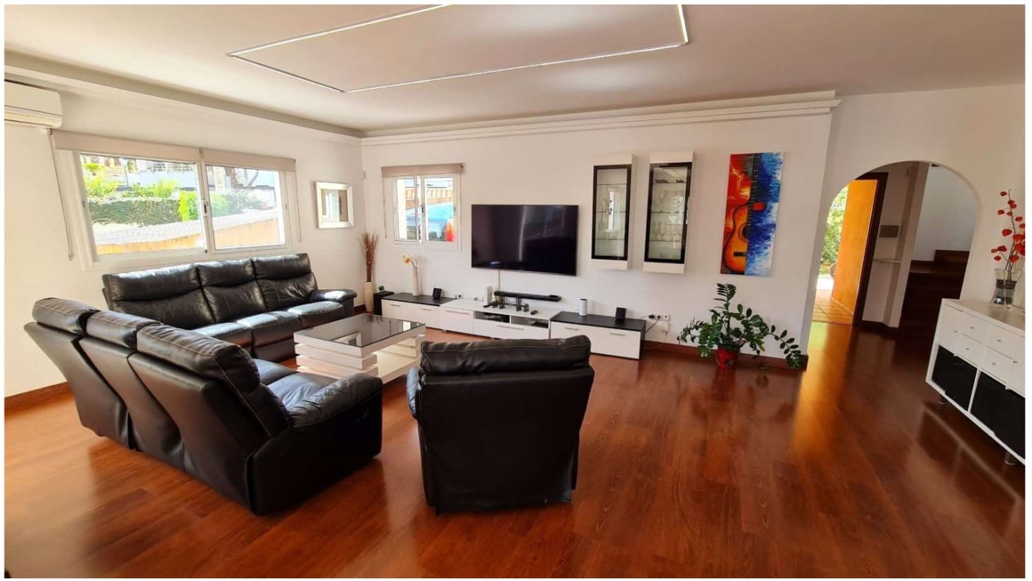 5 Zimmer Villa zu verkaufen in Torremolinos mit Pool - 990.000 € (Ref: 9562491)