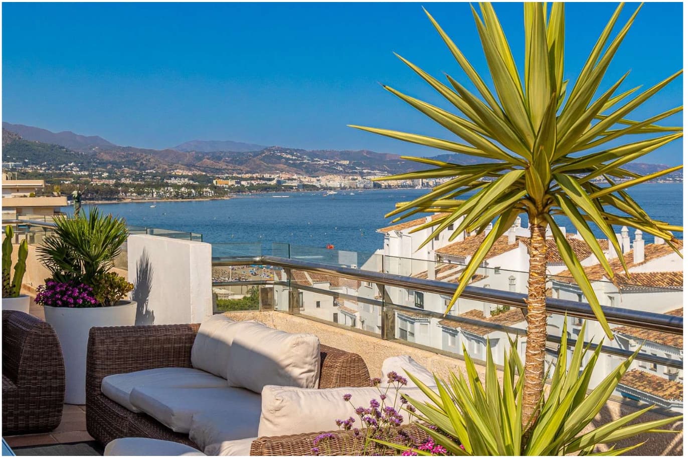 3 slaapkamer Strandappartement te koop in Marbella - € 2.300.000 (Ref: 9562493)