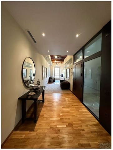 2 soverom Strandleiligheter til salgs i Centro Historico, Málaga by - € 1 650 000 (Ref: 9562496)