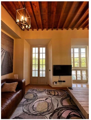 2 soverom Strandleiligheter til salgs i Centro Historico, Málaga by - € 1 650 000 (Ref: 9562496)