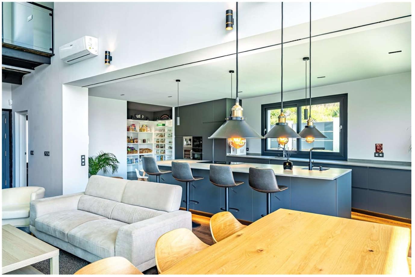 6 makuuhuone Huvila myytävänä paikassa Torremolinos mukana uima-altaan - 1 850 000 € (Ref: 9562497)