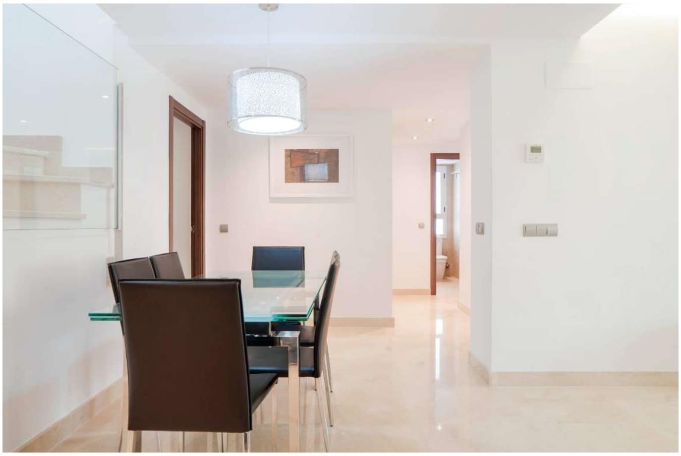 3 soveværelse Strandlejlighed til salg i Marbella med swimmingpool - € 665.000 (Ref: 9562498)