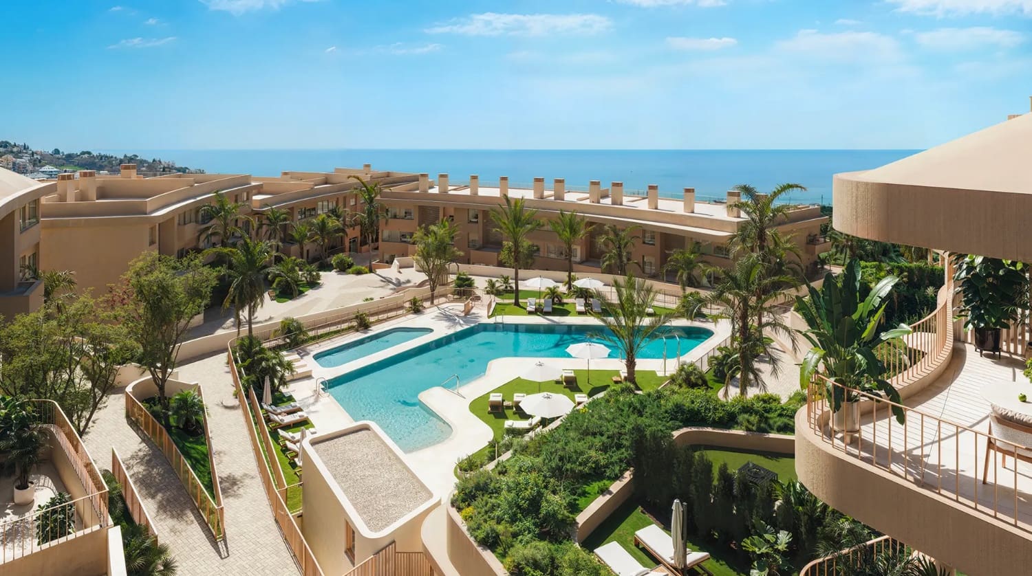 Apartamento Playa de 2 habitaciones en Fuengirola en venta con piscina - 570.000 € (Ref: 9562512)