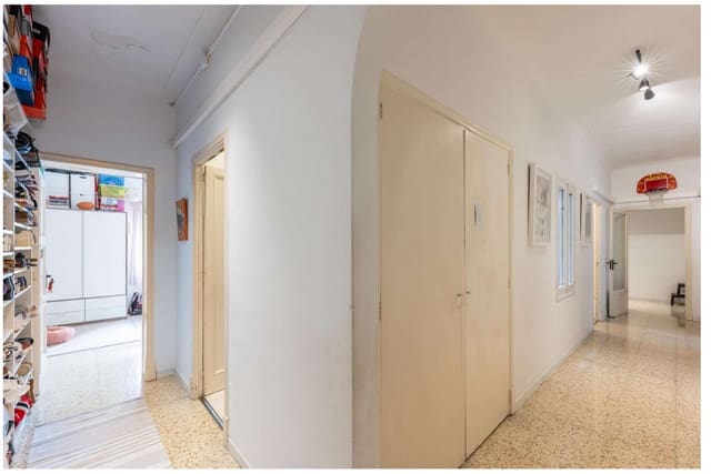 4 soveværelse Strandlejlighed til salg i Palma de Mallorca - € 1.060.000 (Ref: 9562524)