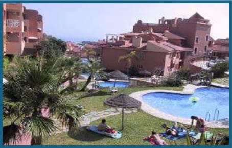 2 soverom Strandleiligheter til salgs i Marbella med svømmebasseng garasje - € 310 000 (Ref: 9586040)