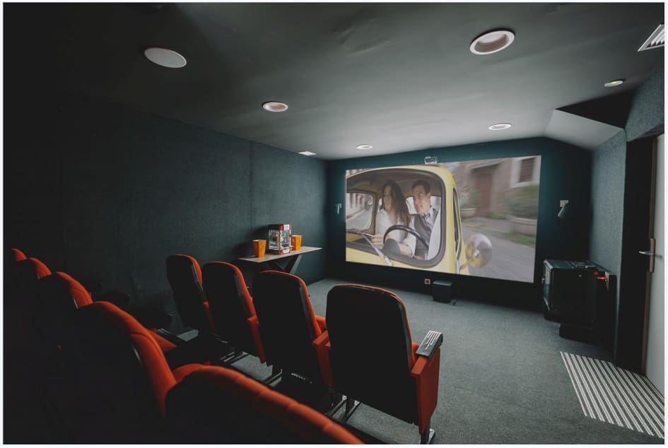 2 Zimmer Apartment zu verkaufen in Fuengirola mit Pool Garage - 742.500 € (Ref: 9642453)