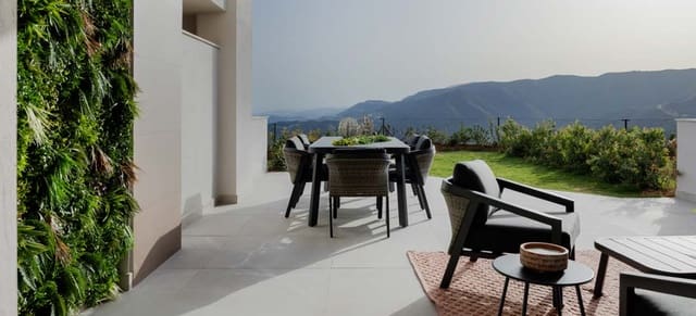 3 Zimmer Reihenhaus zu verkaufen in Istán mit Pool Garage - 620.000 € (Ref: 9650611)