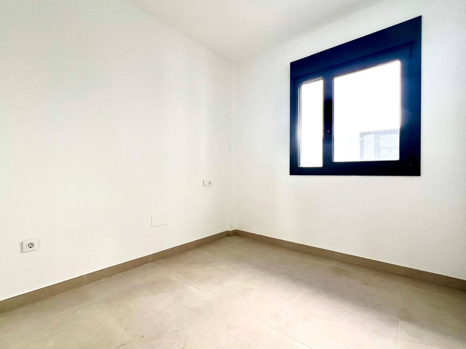 2 soverom Leilighet til salgs i Mijas med svømmebasseng garasje - € 369 000 (Ref: 9772423)