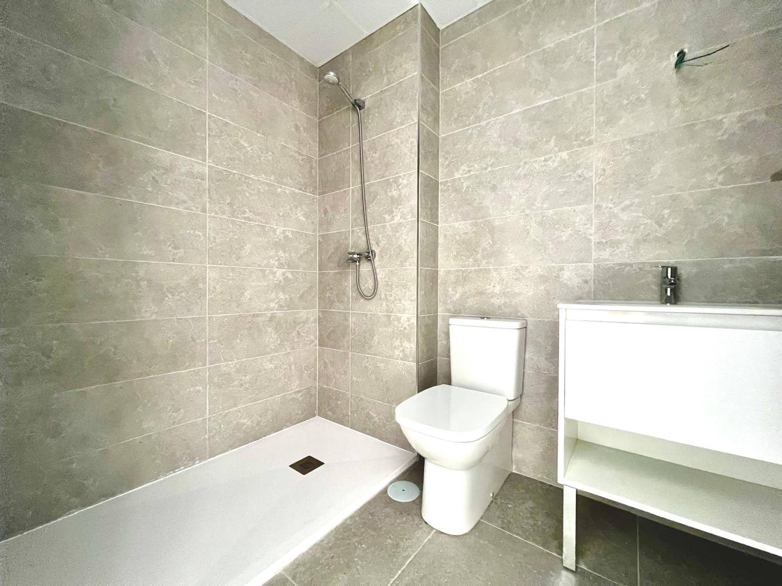 2 soverom Leilighet til salgs i Mijas med svømmebasseng garasje - € 369 000 (Ref: 9772423)