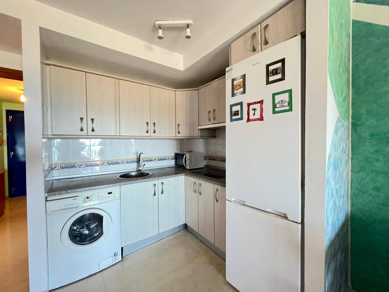 3 bedroom Apartment for rent in Benajarafe - € 1,190 (Ref: 9772461)