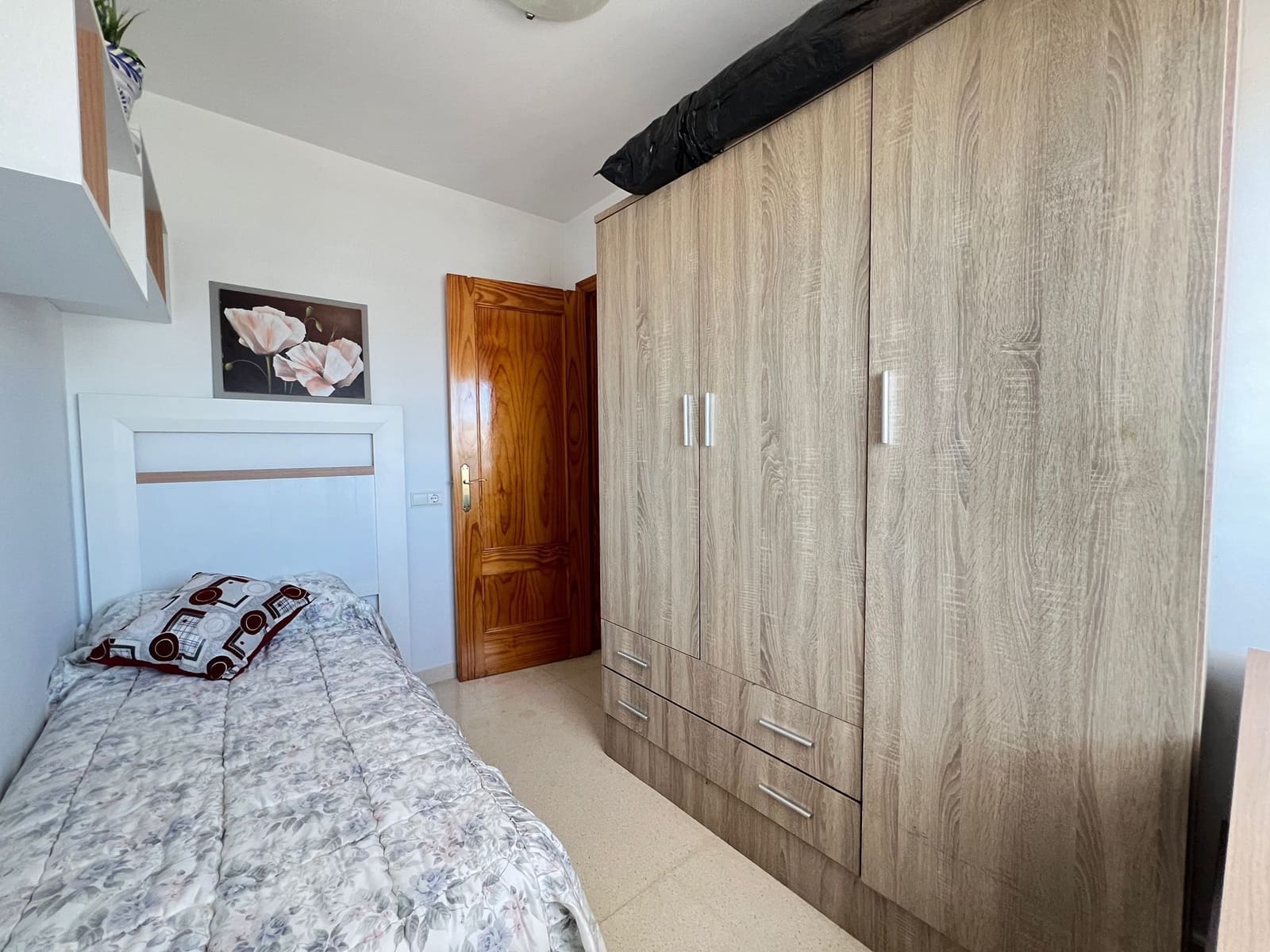 3 bedroom Apartment for rent in Benajarafe - € 1,190 (Ref: 9772461)