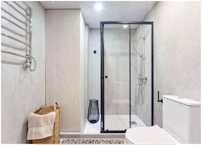 2 chambre Appartement à vendre à Nueva Andalucia avec piscine garage - 485 000 € (Ref: 9789440)