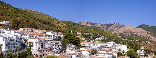 2 bedroom Apartment for sale in Benalmadena with garage - € 410,000 (Ref: 9797678)