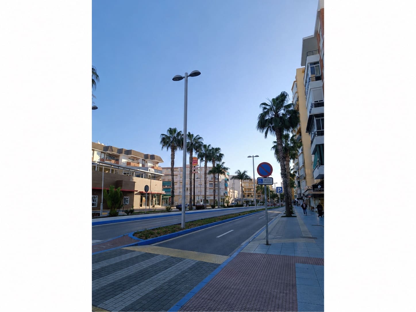 2 bedroom Flat for sale in Torre del Mar - € 250,000 (Ref: 9802814)