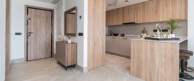 3 soverom Rekkehus til salgs i Mijas med svømmebasseng garasje - € 645 000 (Ref: 9824549)