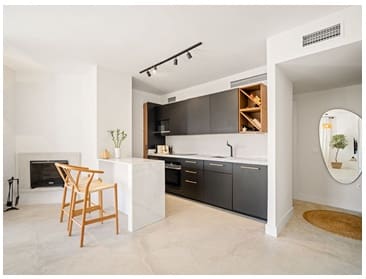 3 chambre Appartement à vendre à Nueva Andalucia avec piscine garage - 629 000 € (Ref: 9840669)