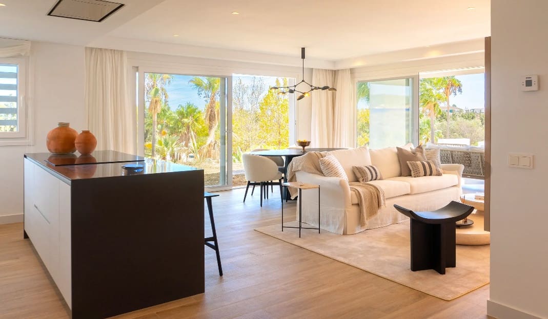 2 chambre Appartement à vendre à Casares avec piscine garage - 335 000 € (Ref: 9854337)