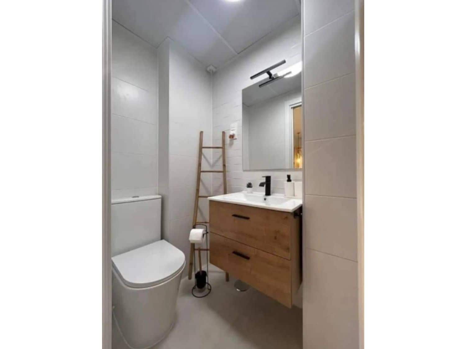 Studio for sale in Torre del Mar with pool - € 166,500 (Ref: 9861122)