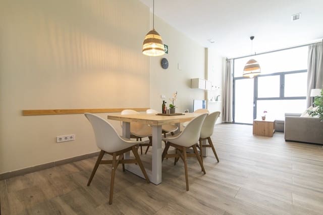 2 slaapkamer Flat te koop in El Pla del Remei, Valencia stad - € 270.000 (Ref: 9034775)