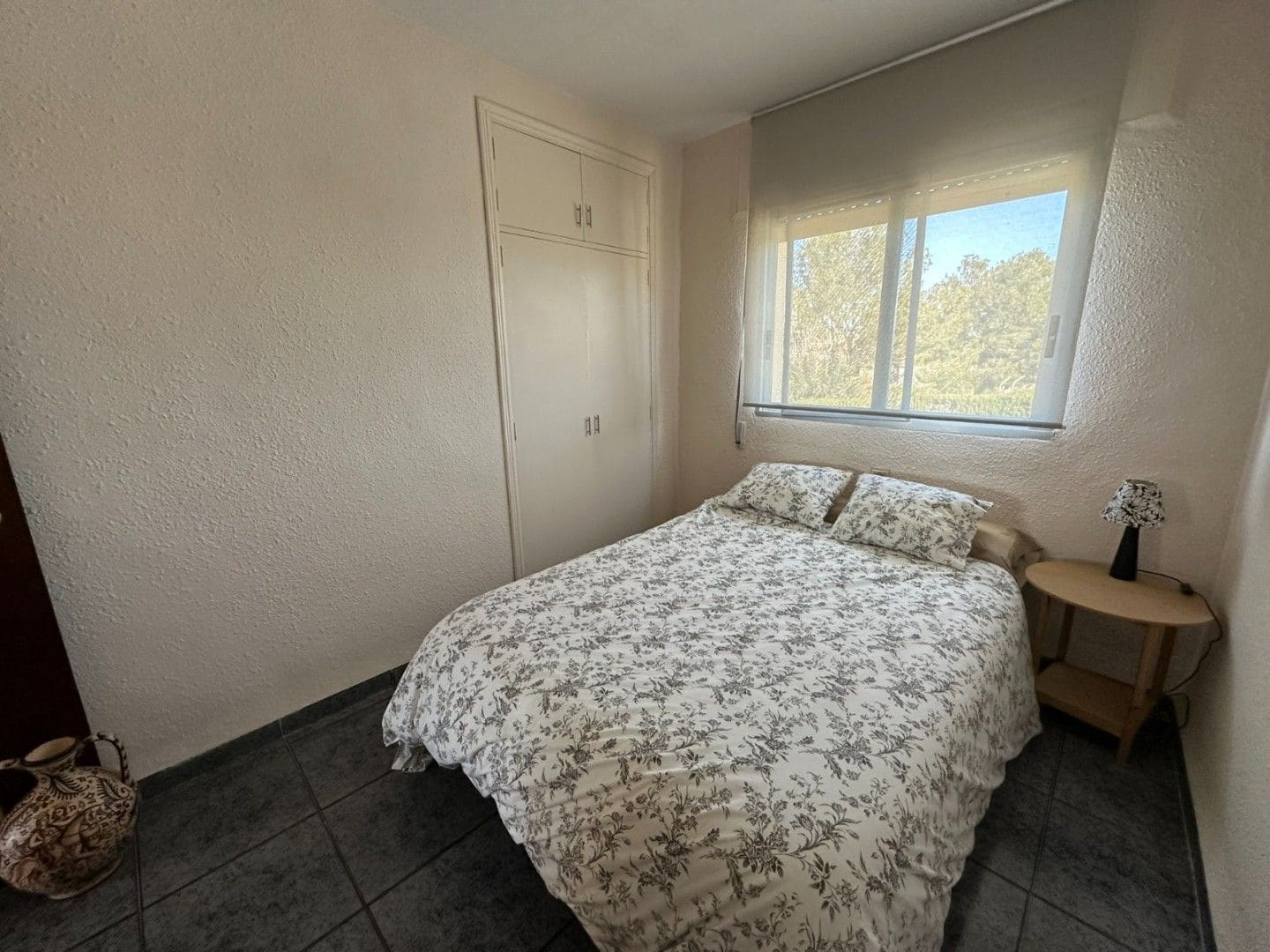 8 bedroom Villa for sale in Torrent with pool - € 370,000 (Ref: 9618862)