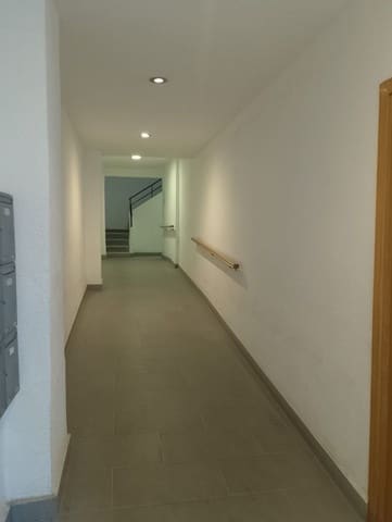 2 slaapkamer Flat te koop in Cabanyal-Canyamelar, Valencia stad - € 285.000 (Ref: 9685910)