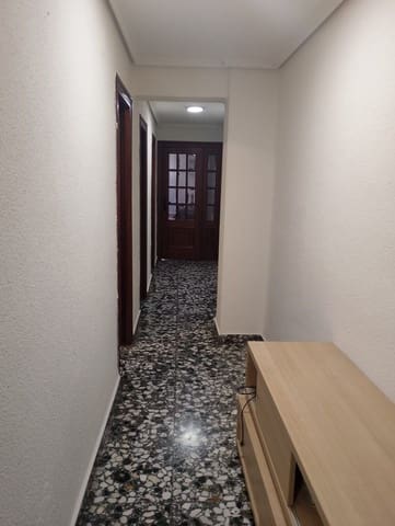 2 slaapkamer Flat te koop in Cabanyal-Canyamelar, Valencia stad - € 285.000 (Ref: 9685910)