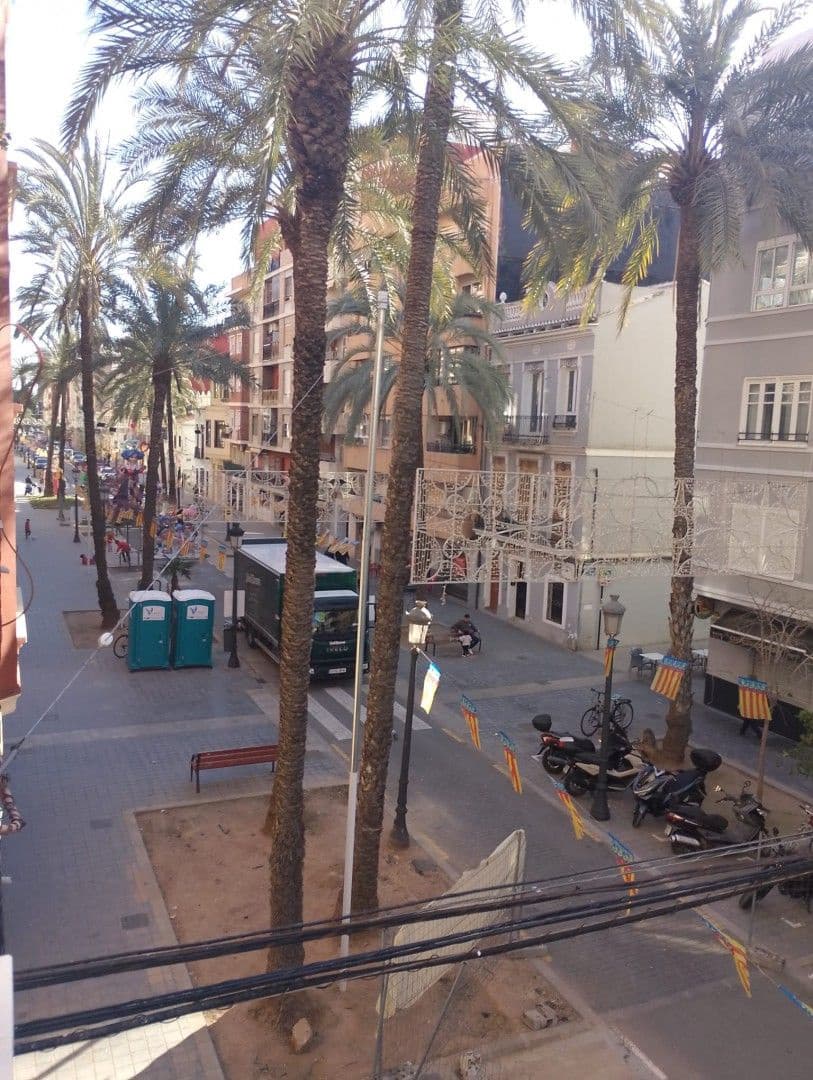 2 slaapkamer Flat te koop in Valencia stad - € 285.000 (Ref: 9685910)