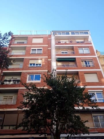 2 slaapkamer Flat te koop in Cabanyal-Canyamelar, Valencia stad - € 285.000 (Ref: 9685910)