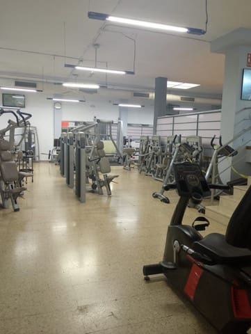 Comercial para venda em L'Amistat, Valência cidade - 510 000 € (Ref: 9824574)