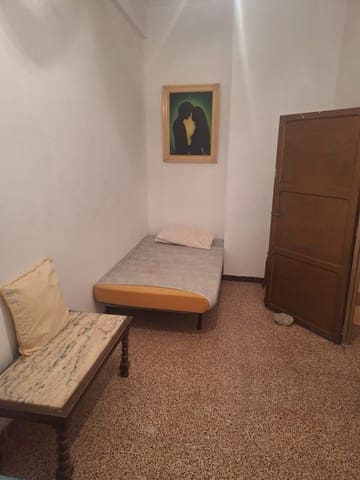 4 bedroom Villa for sale in Orcera - € 35,000 (Ref: 9833152)