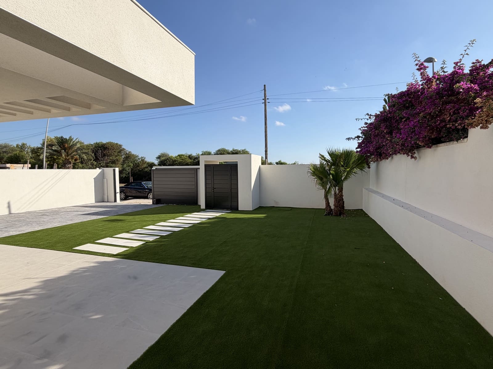 4 sypialnia Willa na sprzedaż w Torrevieja z basenem garażem - 895 000 € (Ref: 8846962)