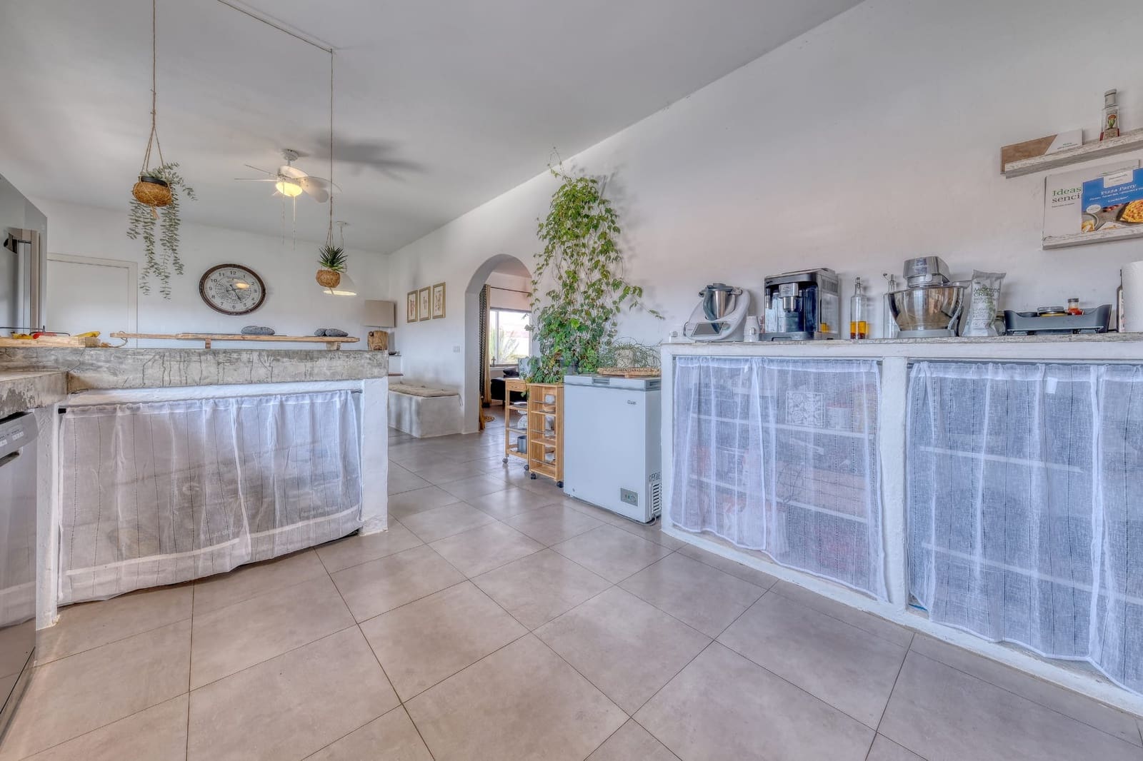4 slaapkamer Villa te koop in Nazaret met garage - € 490.000 (Ref: 10023477)