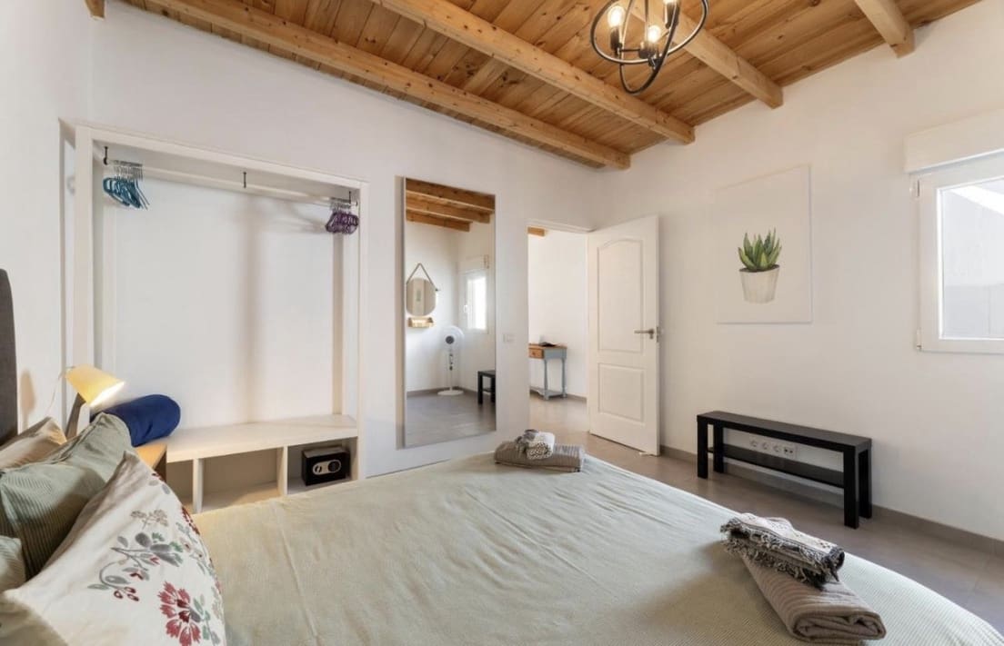 6 soverom Villa til salgs i Tias med svømmebasseng garasje - € 895 000 (Ref: 10038553)