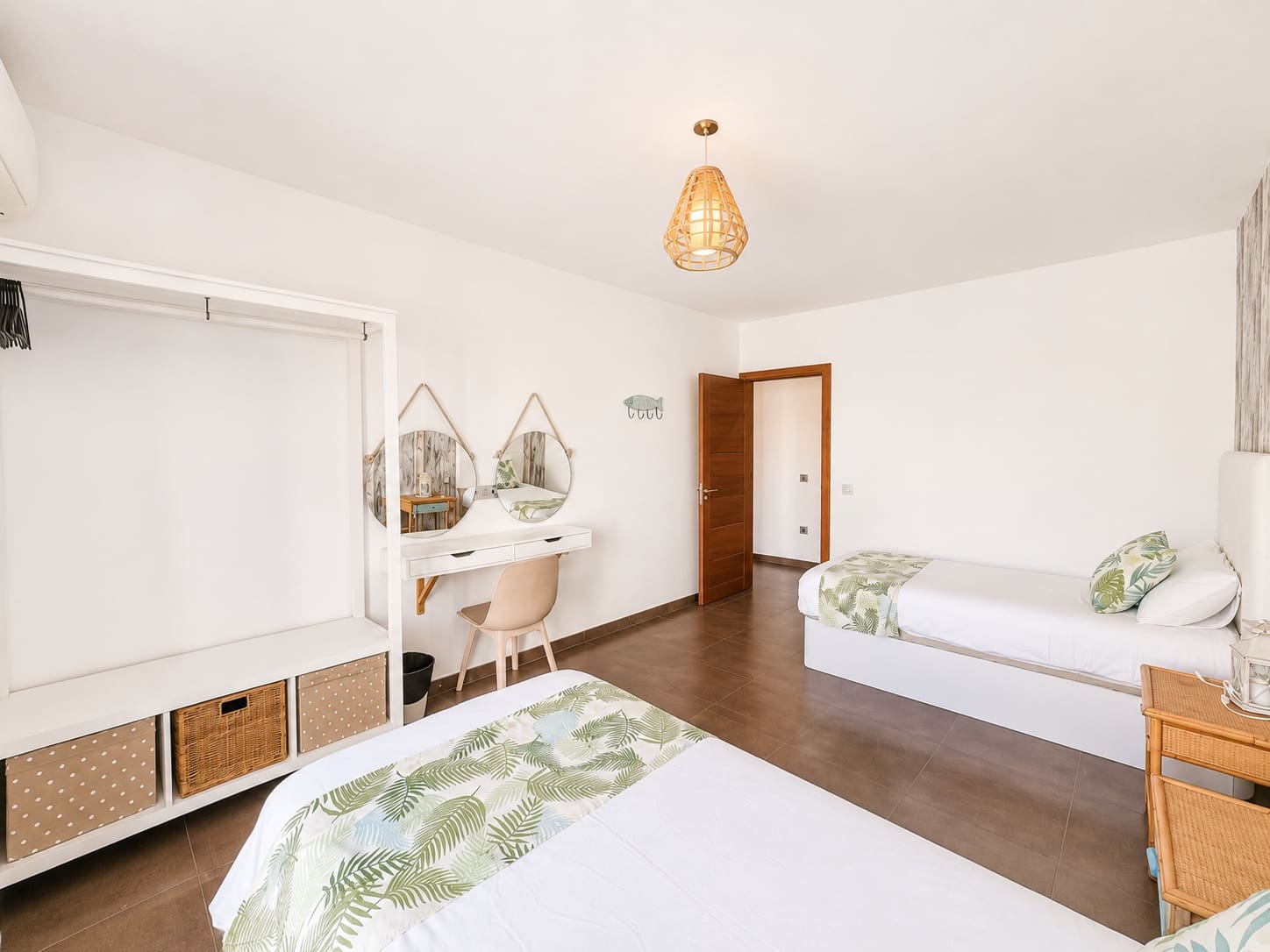 6 soverom Villa til salgs i Tias med svømmebasseng garasje - € 895 000 (Ref: 10038553)