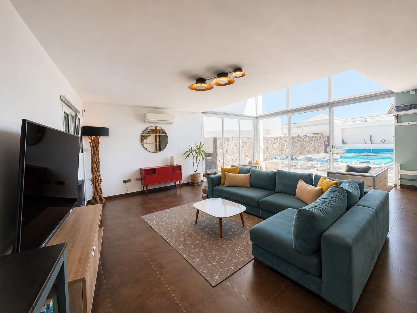 6 soverom Villa til salgs i Tias med svømmebasseng garasje - € 895 000 (Ref: 10038553)